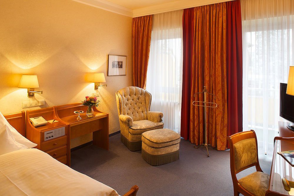 Hotel Chateau Fontenay 5*